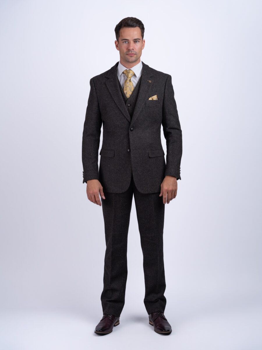 Brown Hopsack Tweed Three-Piece Suit - Image 5