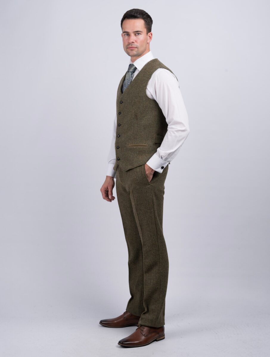 Moss Green Tweed Three-Piece Suit - Image 4
